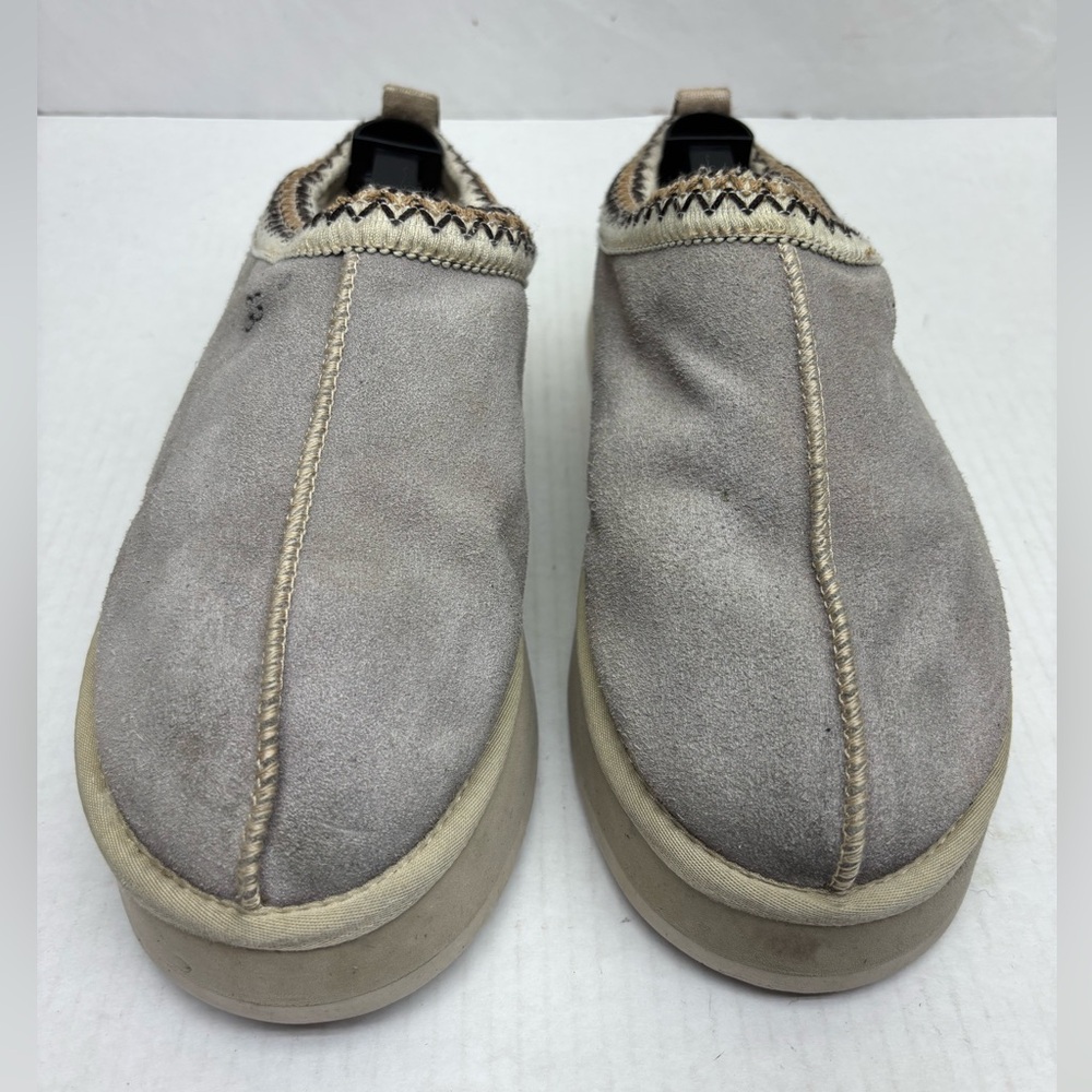 Ugg Casual Slip-On Suede Men’s Shoes in Light Gray, SZ 12, box 10